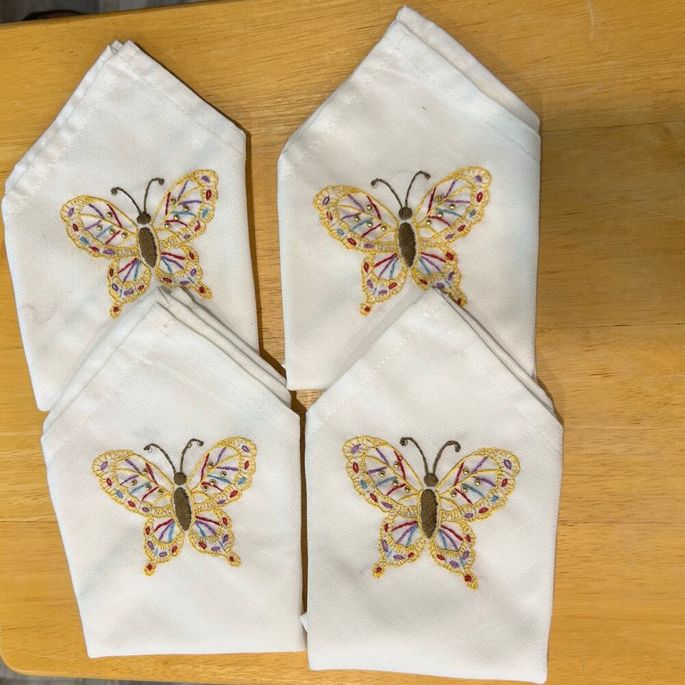 1888 Mills NEW Napkins White Butterfly Embroidered Beads Set/4 Fairy Boho FLAW